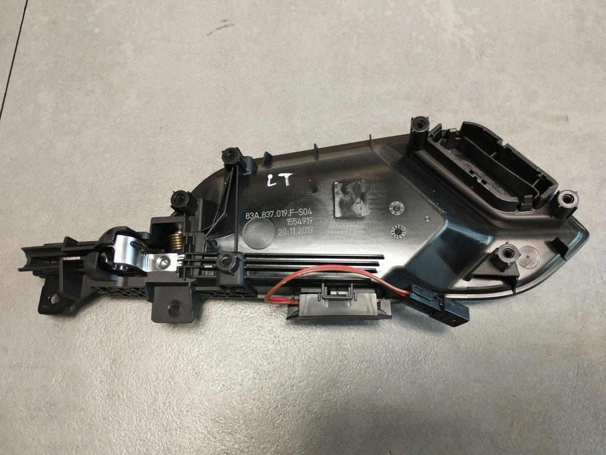 Audi Q3 F3 83A Interior door handle left rear 83A837019F