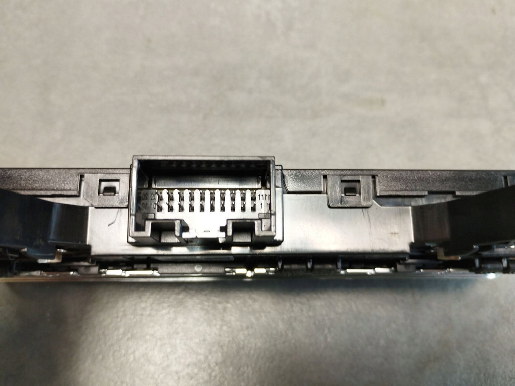 Audi Q3 F3 83A SWITCH PANEL 83A925301C