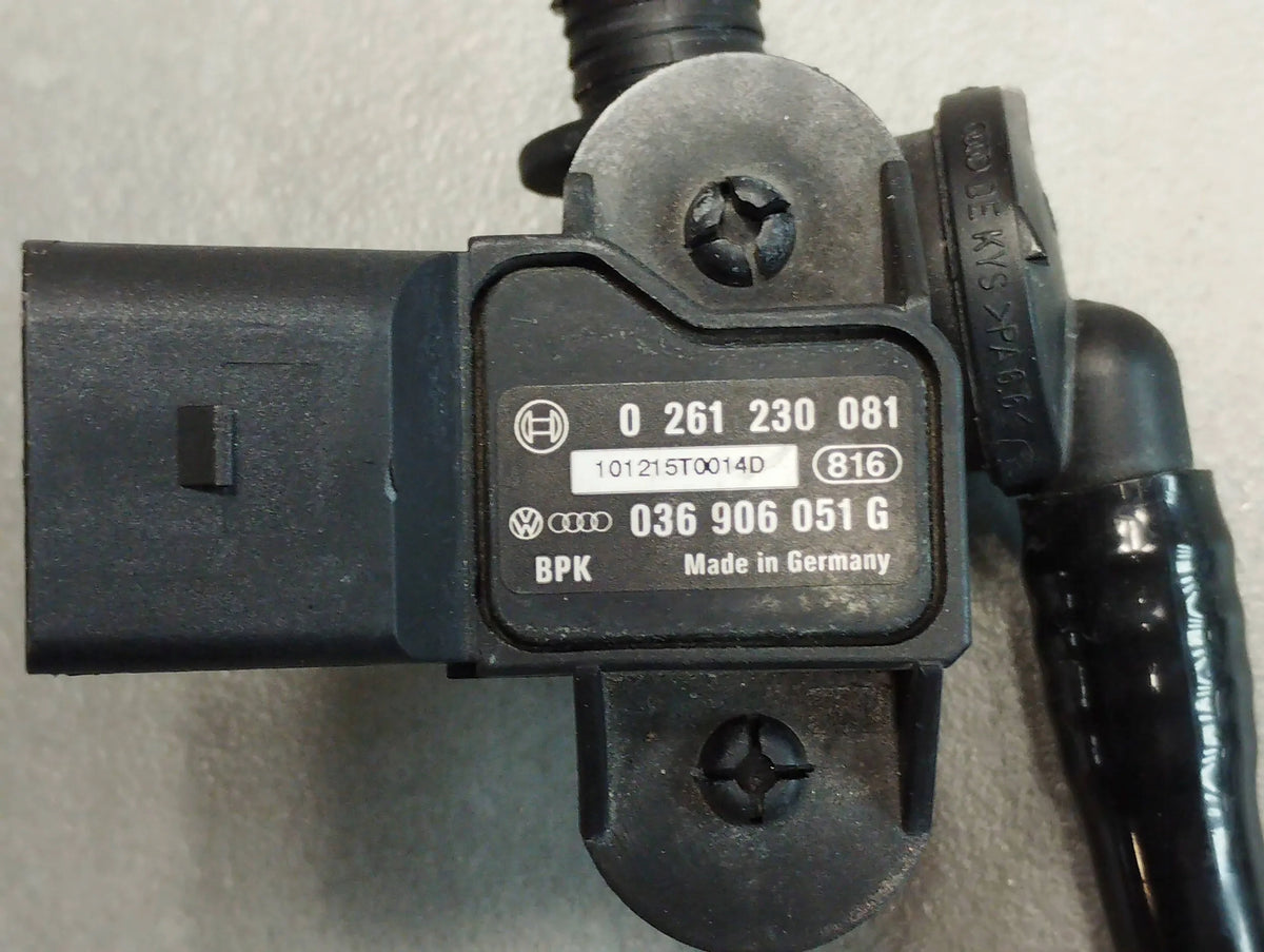 Audi Q5 8R VACUUM CABLE VALVE 8R1611931F