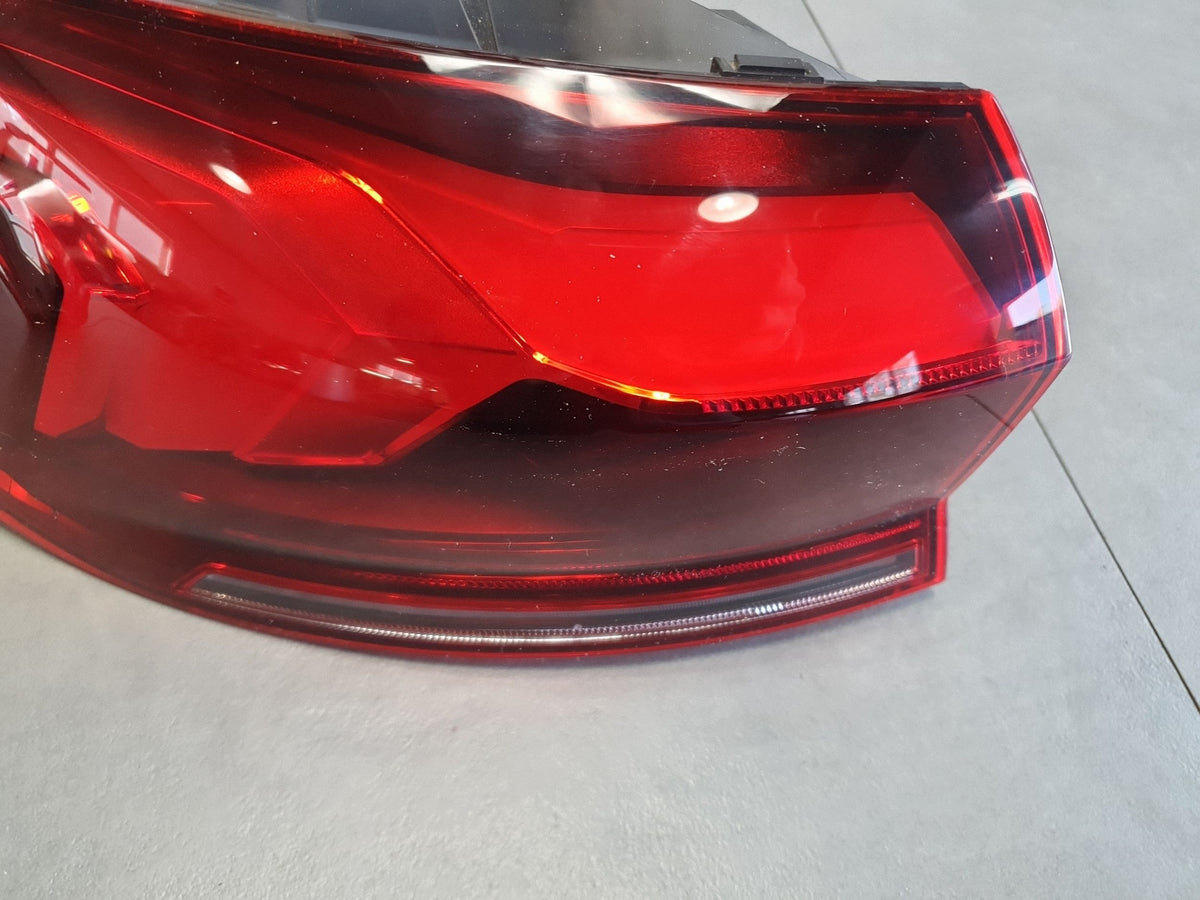 Audi Q6 e-tron Lamp left rear oled 85H945207