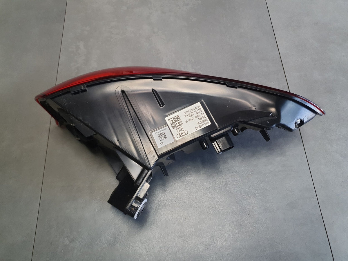 Audi Q6 e-tron Lamp left rear oled 85H945207