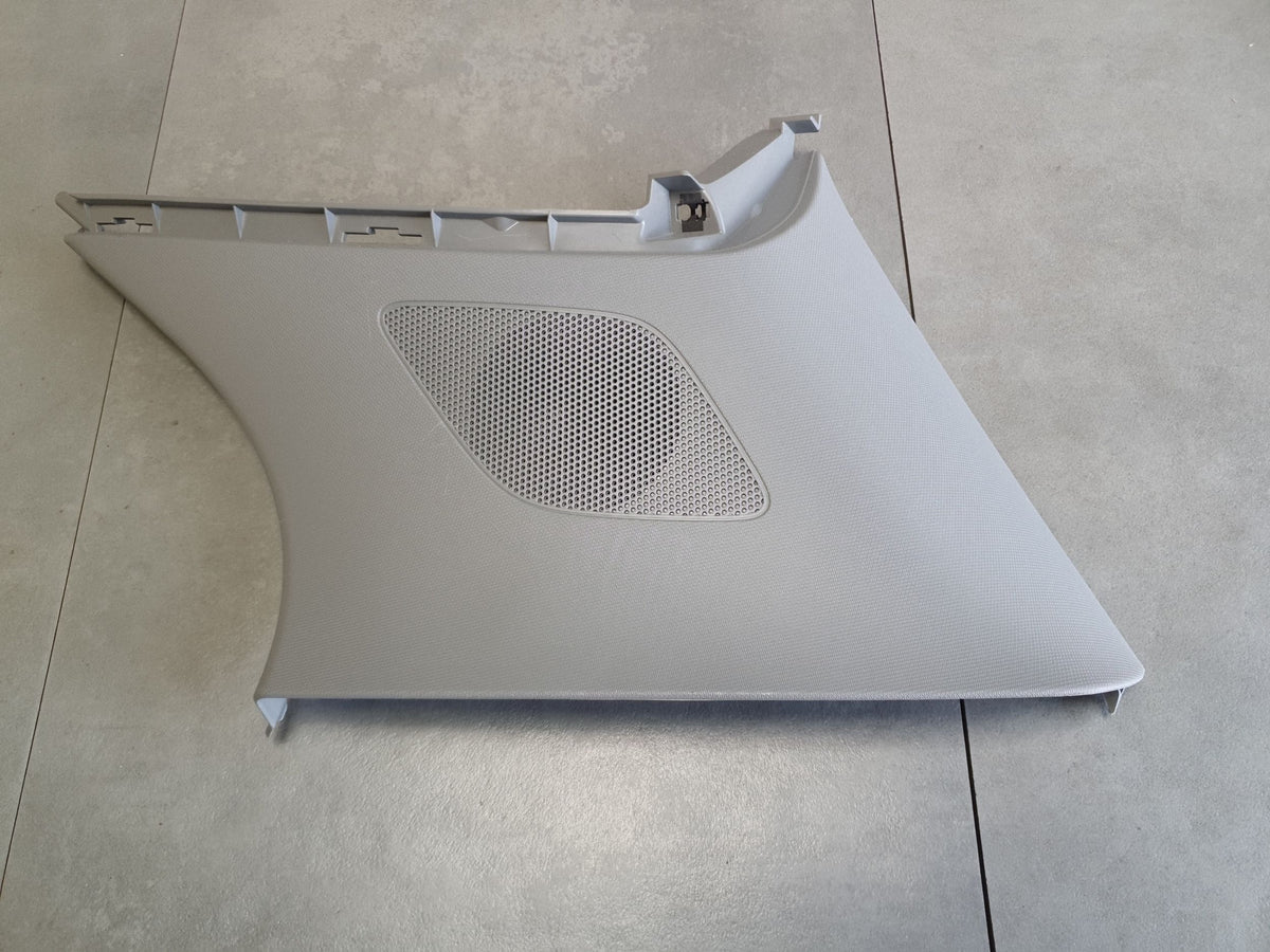 Audi Q6 e-tron Post cover D right 85H867246A
