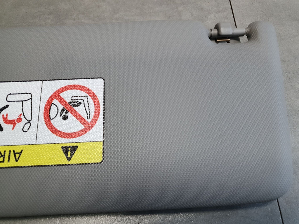 Audi Q6 e-tron Sun visor right 85H857552D