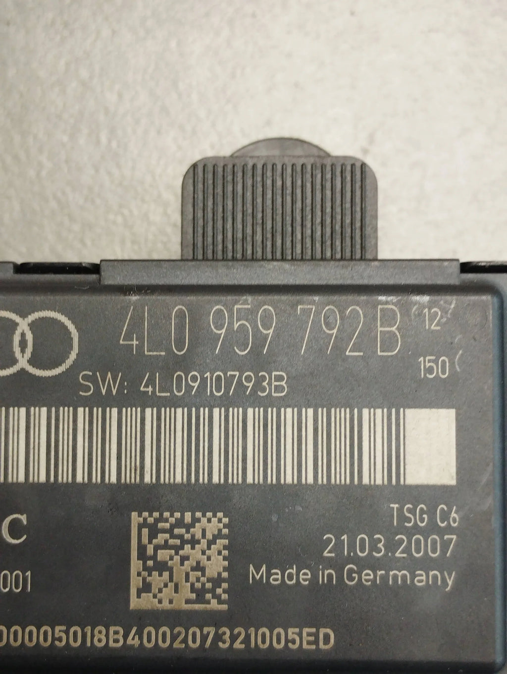 Audi Q7 4L DOOR MODULE 4L0959792B