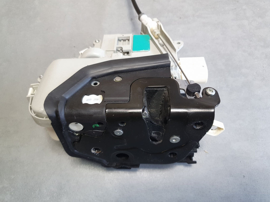 Audi Q7 4M Door lock left front 7 pin 8J1837015F