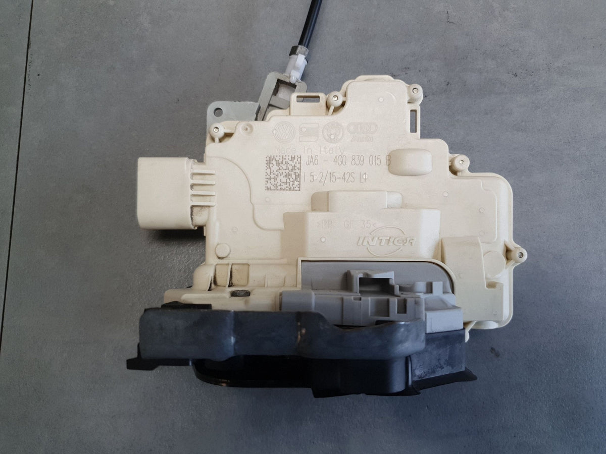 Audi Q7 4M Door lock left rear 4G0839015B