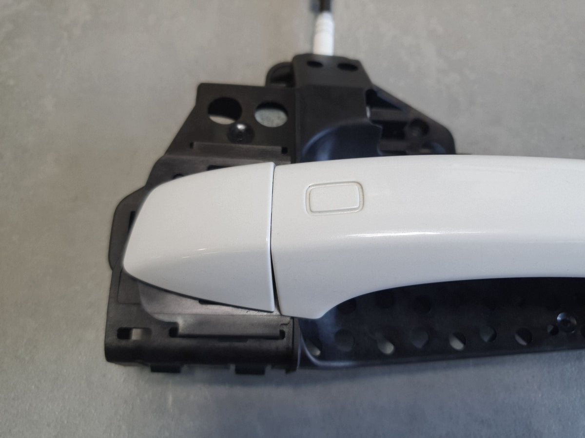 Audi Q7 4M Exterior door handle left rear 4H0837205