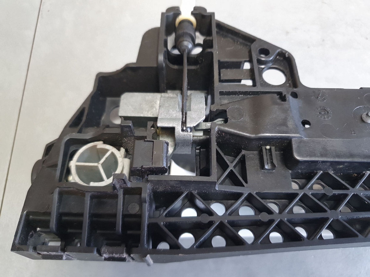Audi Q7 4M Exterior door handle right front ls9r keyless 4H0837206