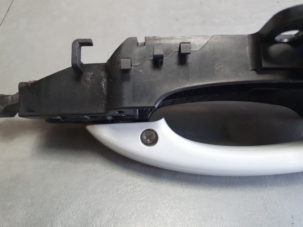 Audi Q7 4M Exterior door handle right front ls9r keyless 4H0837206
