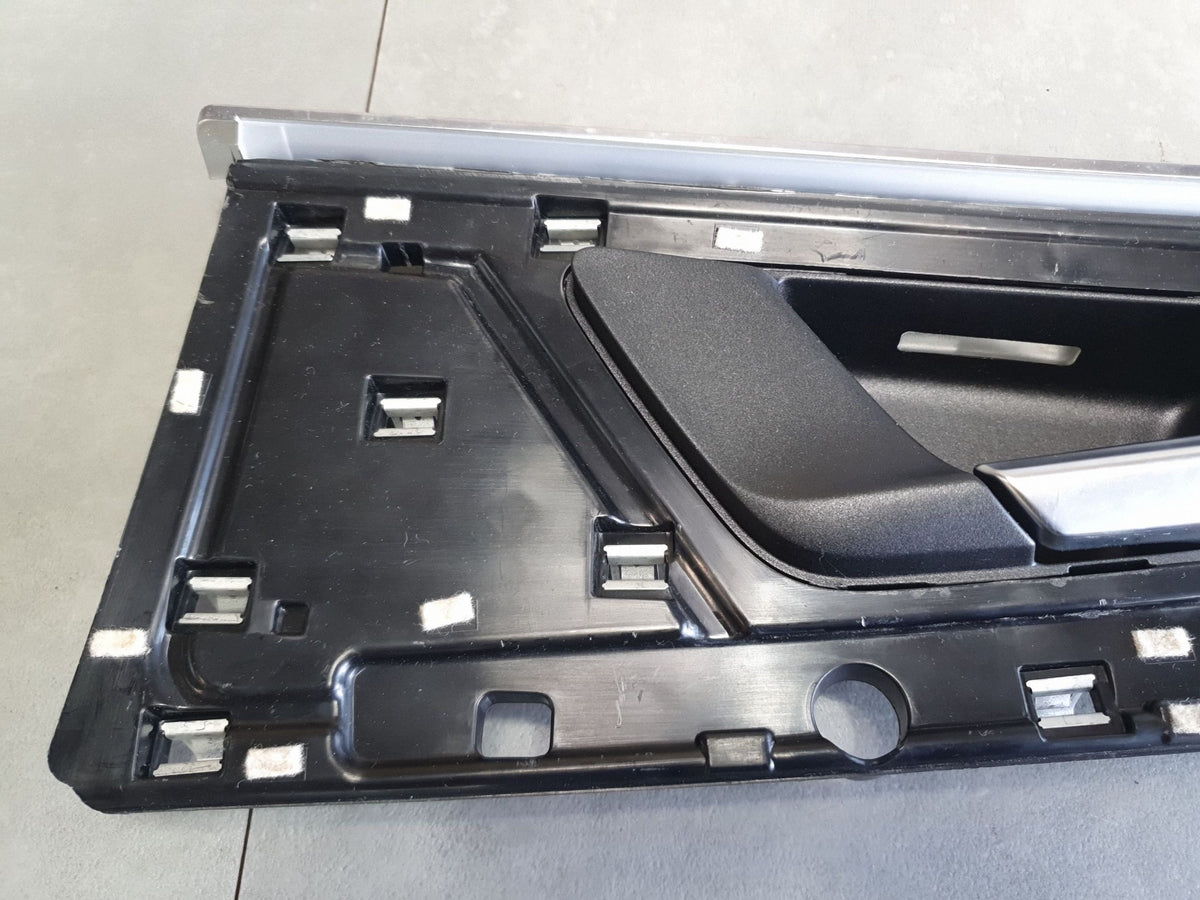 Audi Q7 4M Interior door handle right rear 4M0839020C