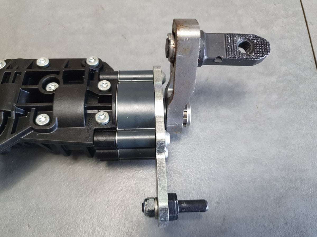Audi Q7 4M Tailgate actuator right 4M0827852A