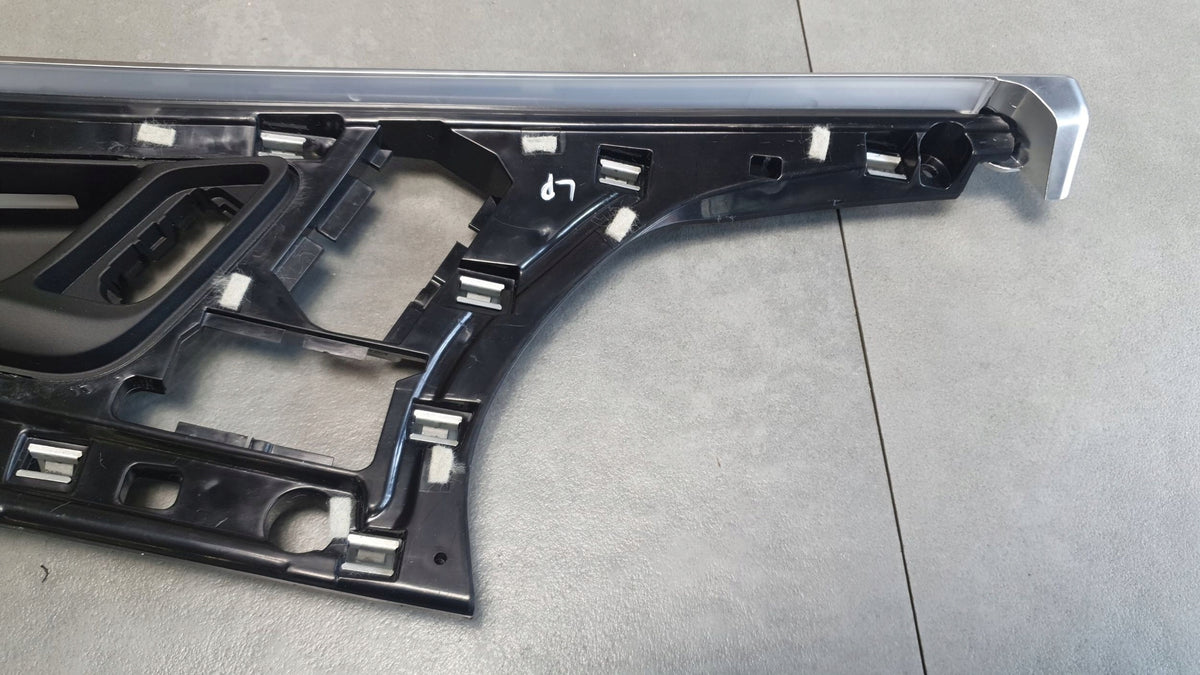 Audi Q8 Interior door handle left front 4M0837019C
