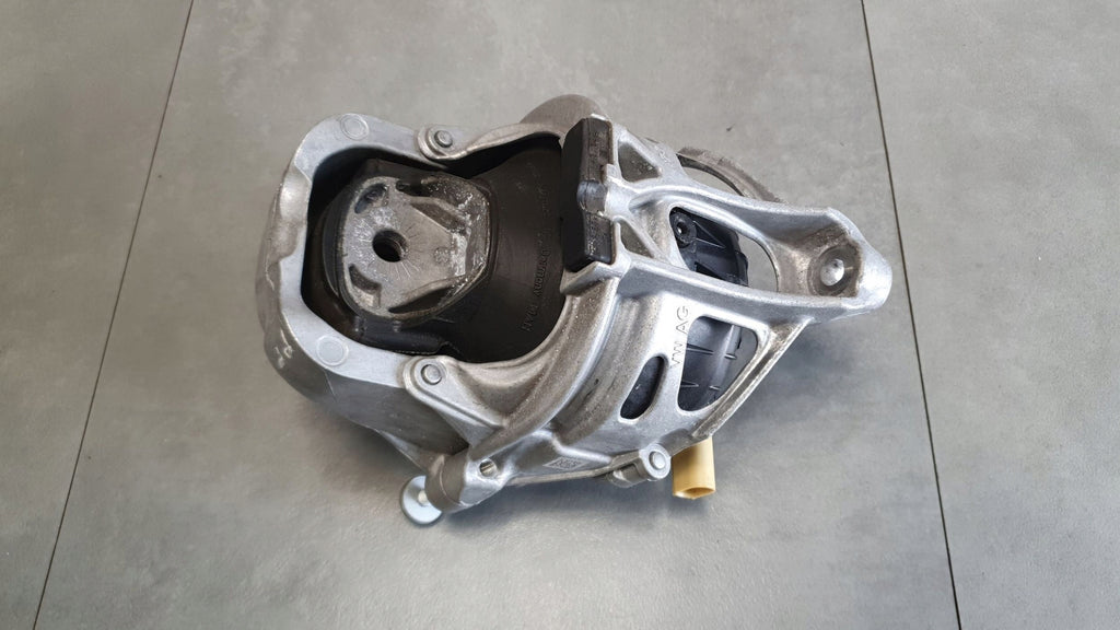 Audi Q8 Paw engine cushion 4M0199372FF