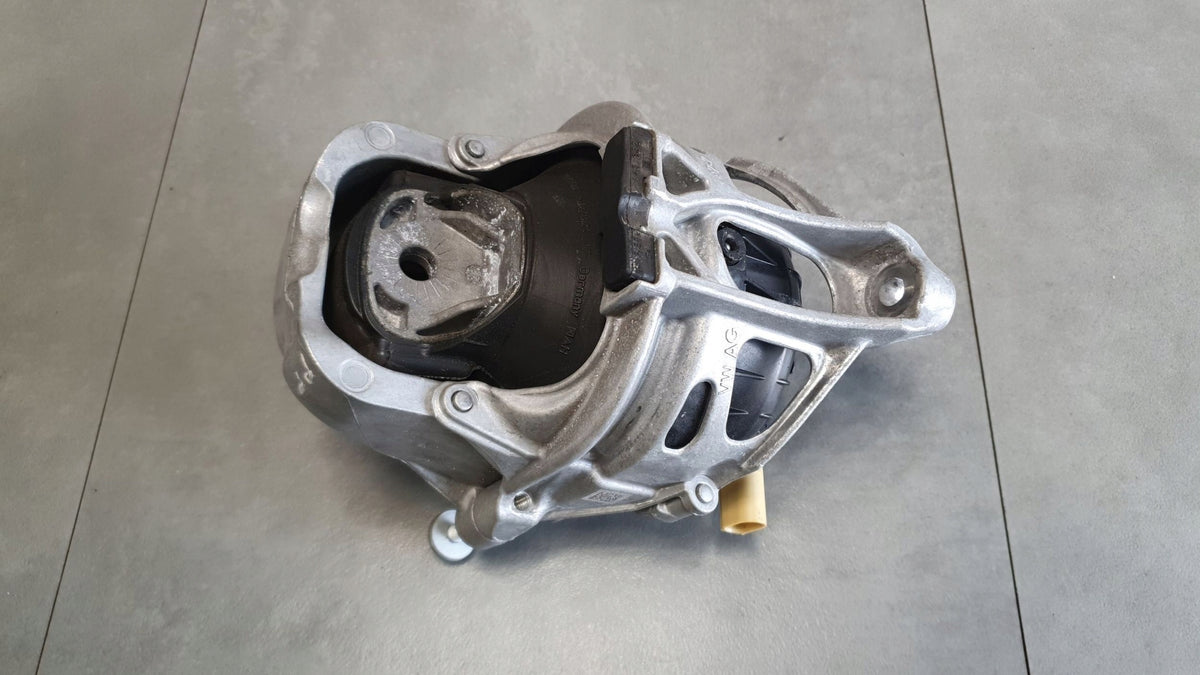 Audi Q8 Paw engine cushion 4M0199372FF