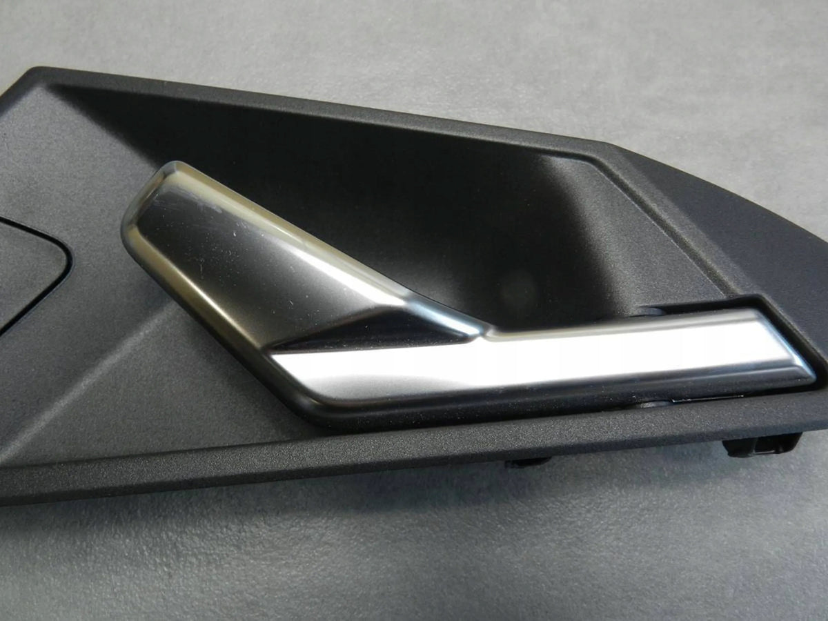 Audi S3 A3 8Y DOOR HANDLE EXT LEFT REAR 8Y0837019