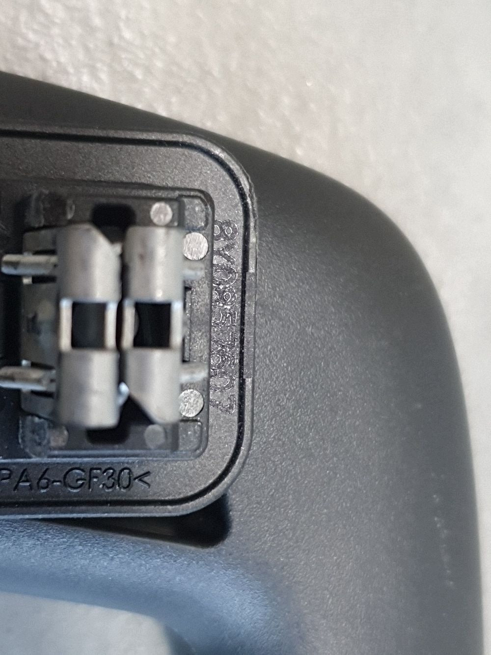 Audi SQ6 e-tron Front Ceiling Mount 8V0857607