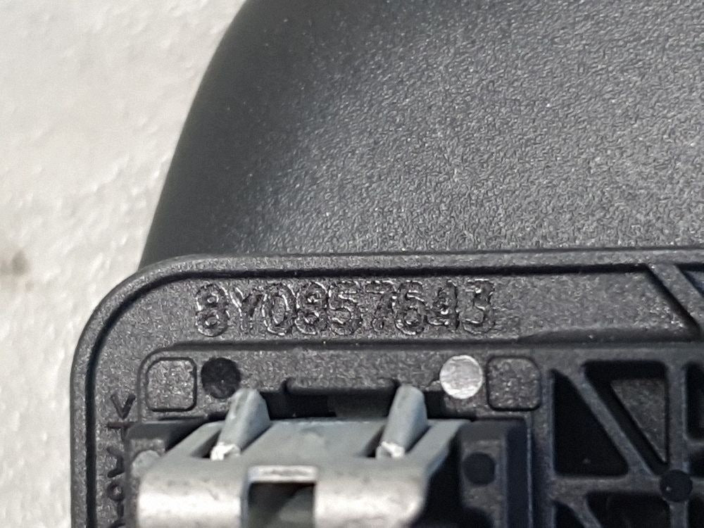 Audi SQ6 e-tron Headliner handle rear 8Y0857643