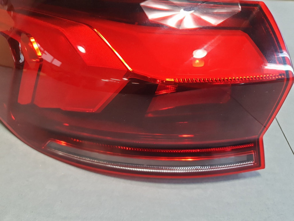 Audi SQ6 e-tron Lamp Left rear oled 85H945207