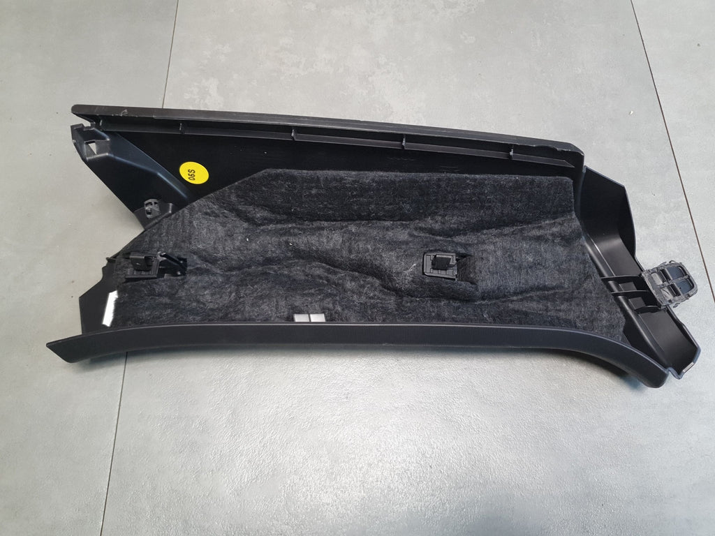 Audi SQ6 e-tron Post cover C 85H867288