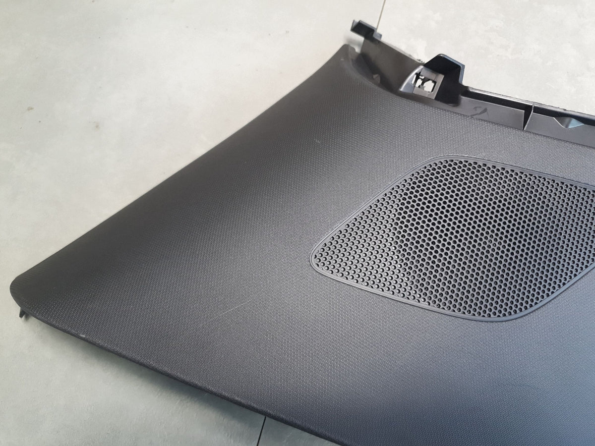 Audi SQ6 e-tron Post cover D left 85H867245A