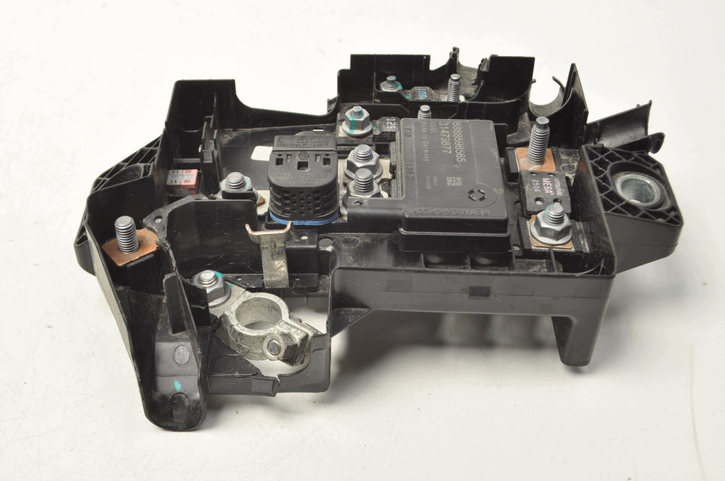 BATTERY CONTROLLER MODULE KLEMA PIRO VOLVO XC40 32200334 31473877
