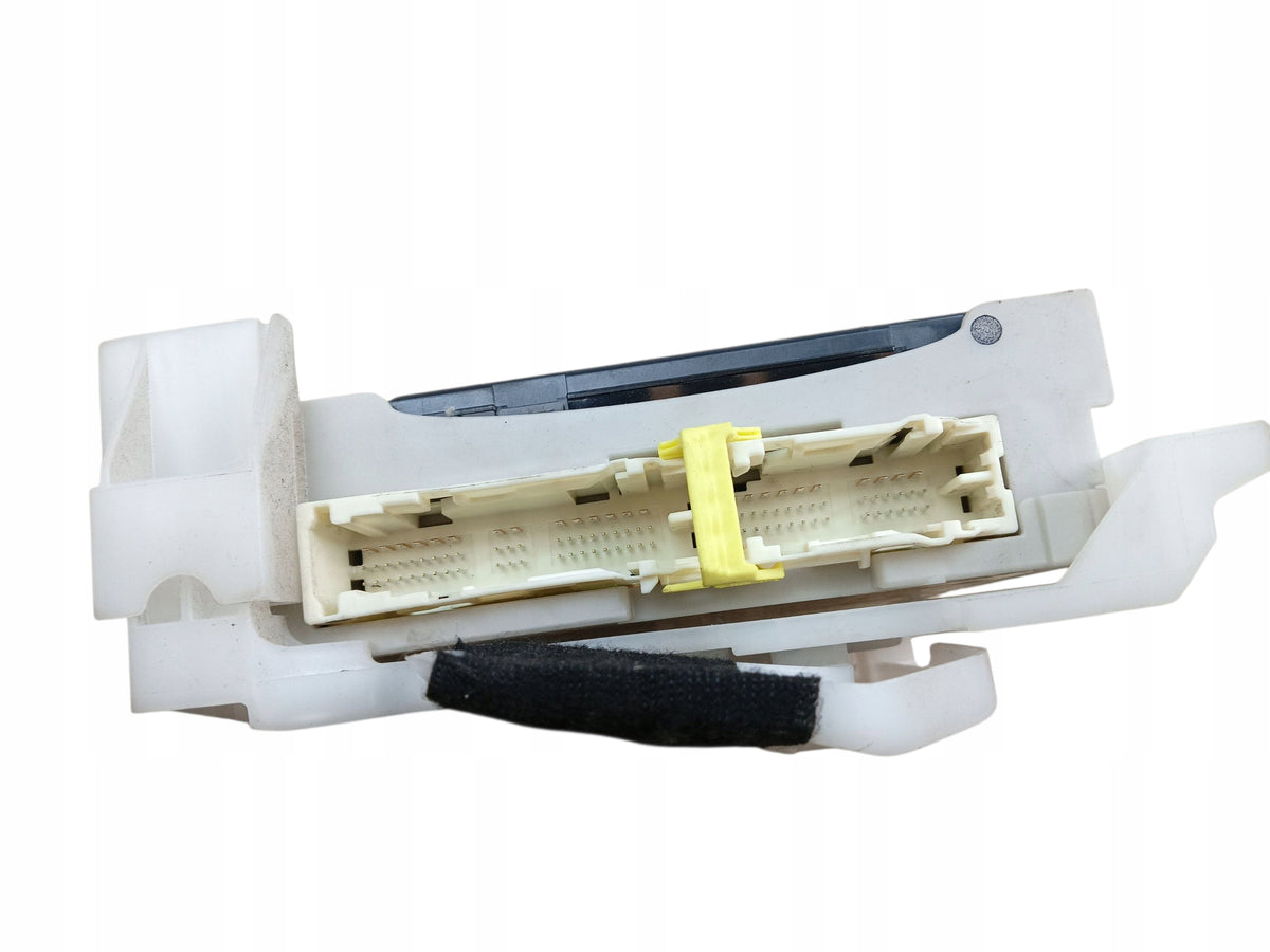 BCM MODULE FUSE BOX LEXUS CT 200h 82730-76022 89221-76060