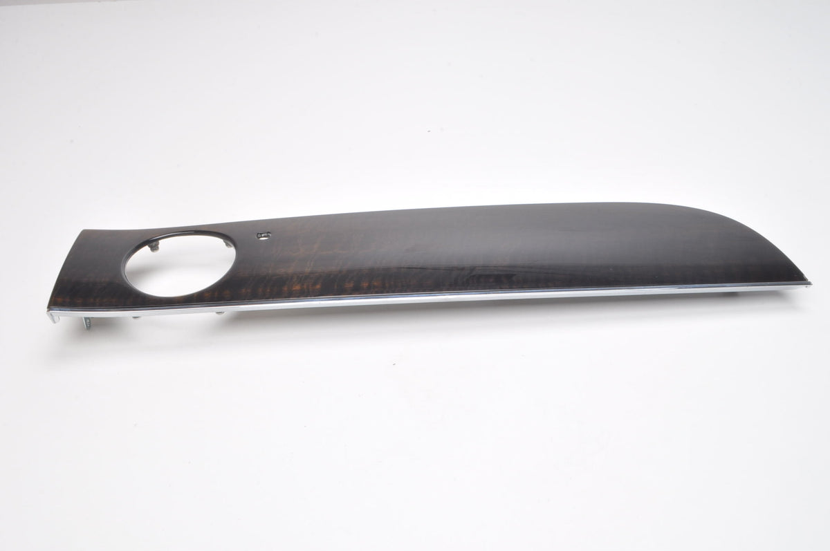 BENTLEY BENTAYGA INNER STRIP DECOR ENGLISHMAN 18R 36C857059
