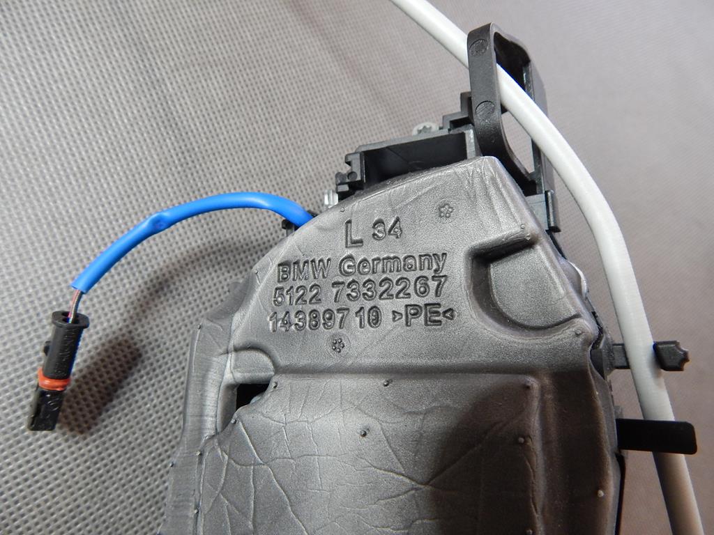 BMW 3 F30 DOOR HANDLE LEFT REAR B65