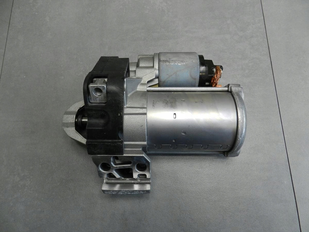 BMW 3 F30 F34 2.0i STARTER 8621839
