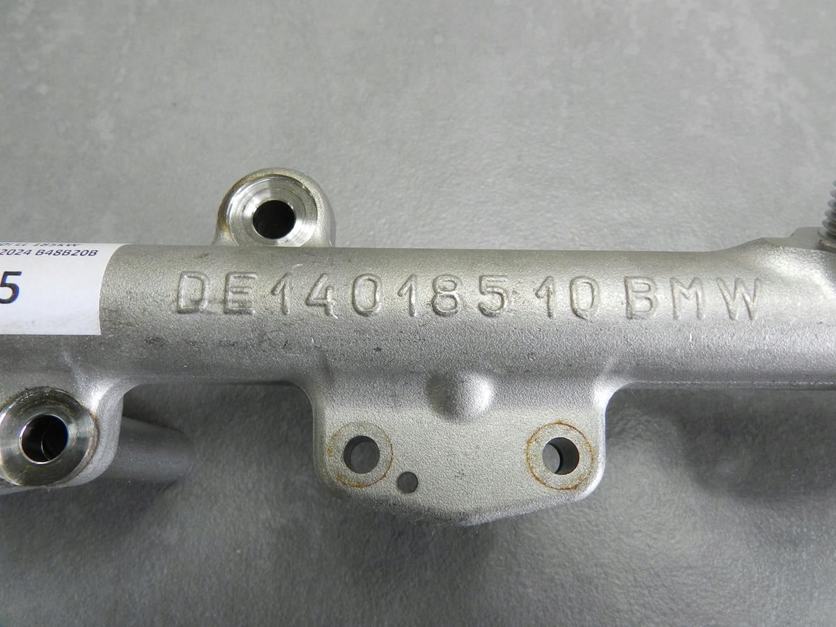 BMW 3 G20 2.0i INJECTION RAIL 8665633