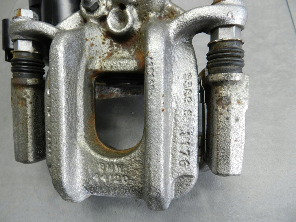 BMW 5 F10 520i CLAMP LEFT REAR
