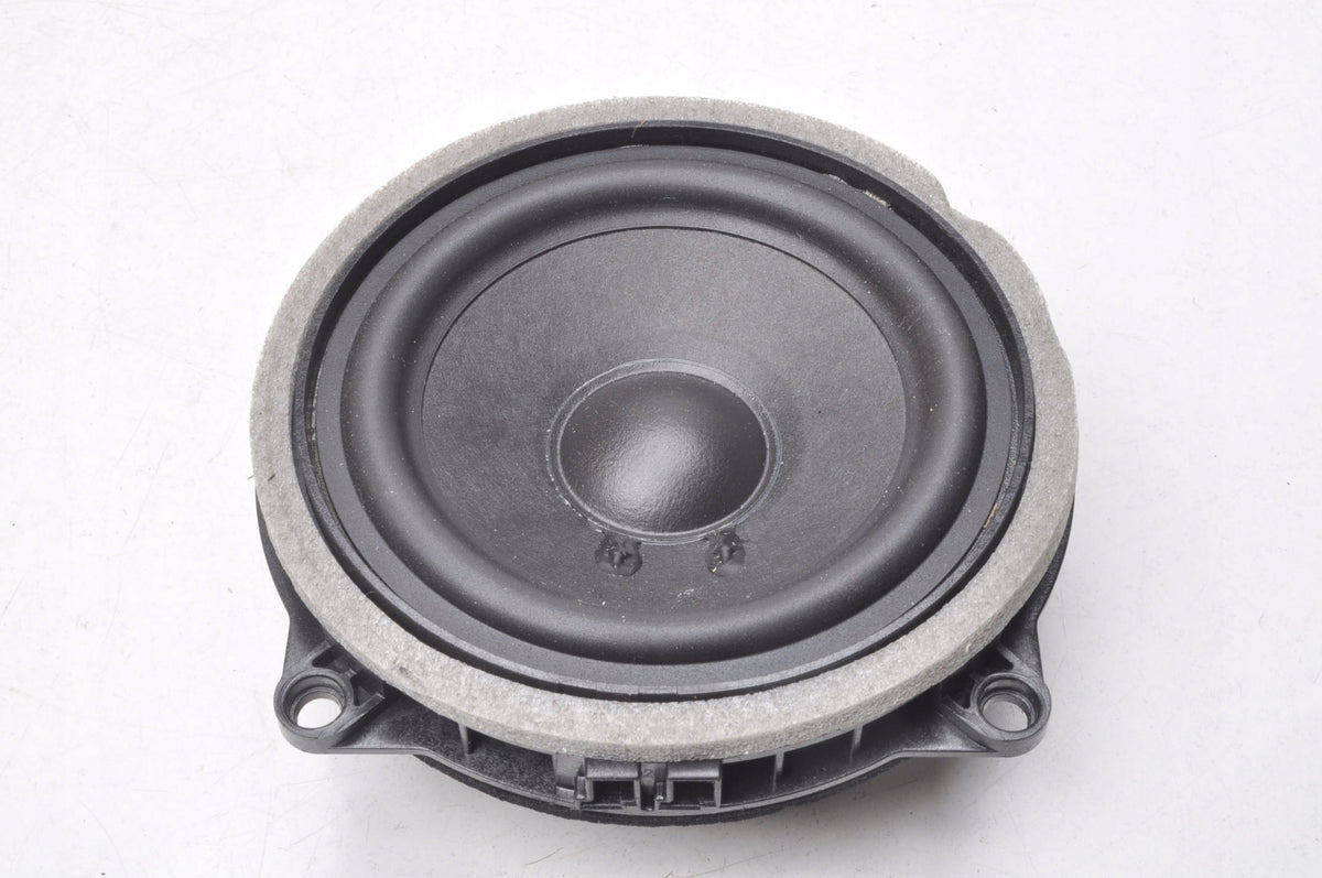 BMW 5 G60 SPEAKER HARMAN KARDON 5A06FC5