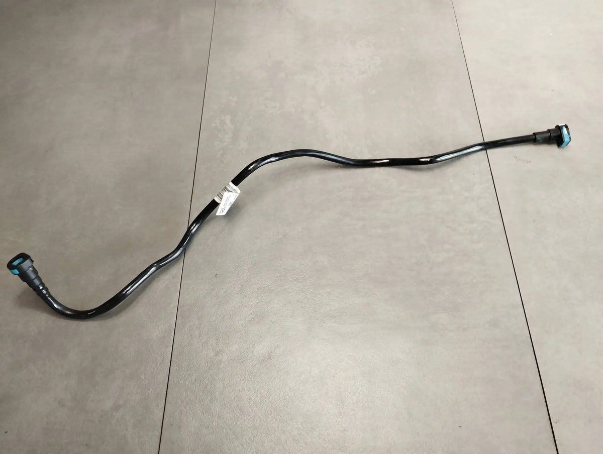 BMW 7 G11 750i FUEL LINE 7356526