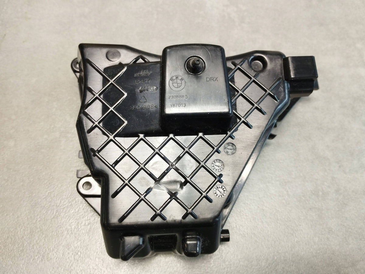 BMW 7 G11 DOOR ASHTRAY LEFT REAR 7398885