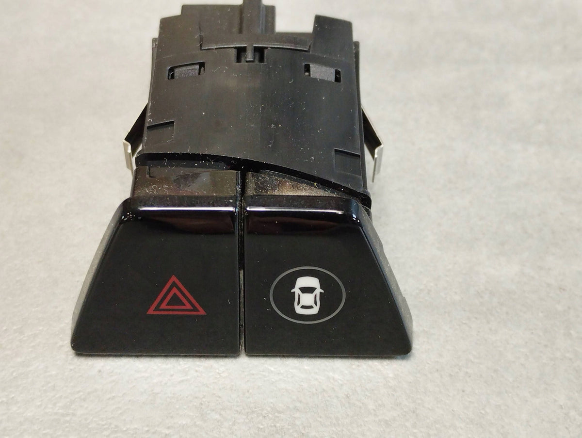 BMW 7 G11 EMERGENCY SWITCH 9383535