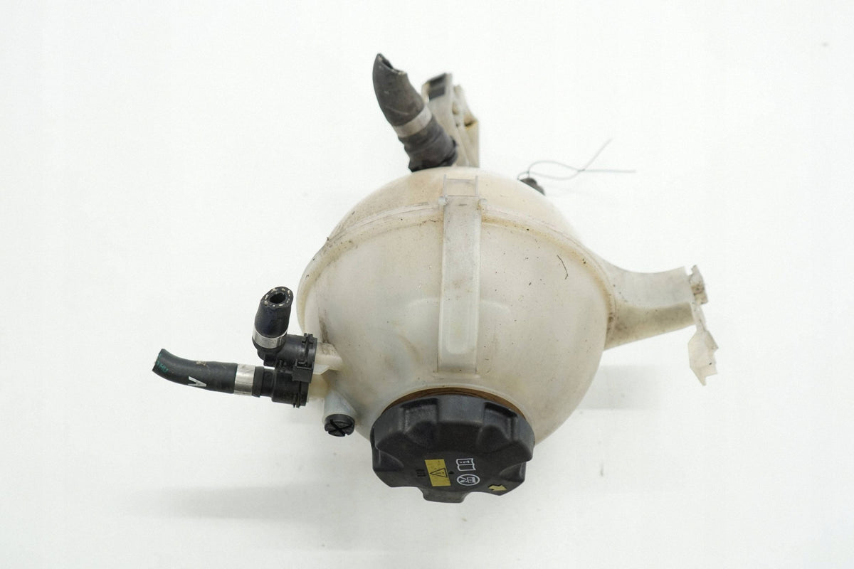BMW 7 G11 G12 17R EXPANSION TANK 8610654