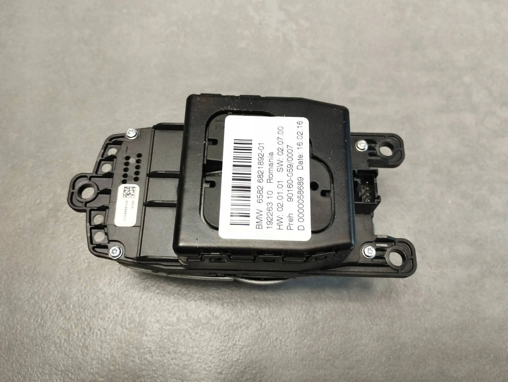 BMW 7 G11 IDRIVE 6821892 CONTROLLER