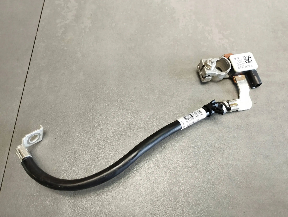 BMW 7 G11 KLEMA MINUS 6821202