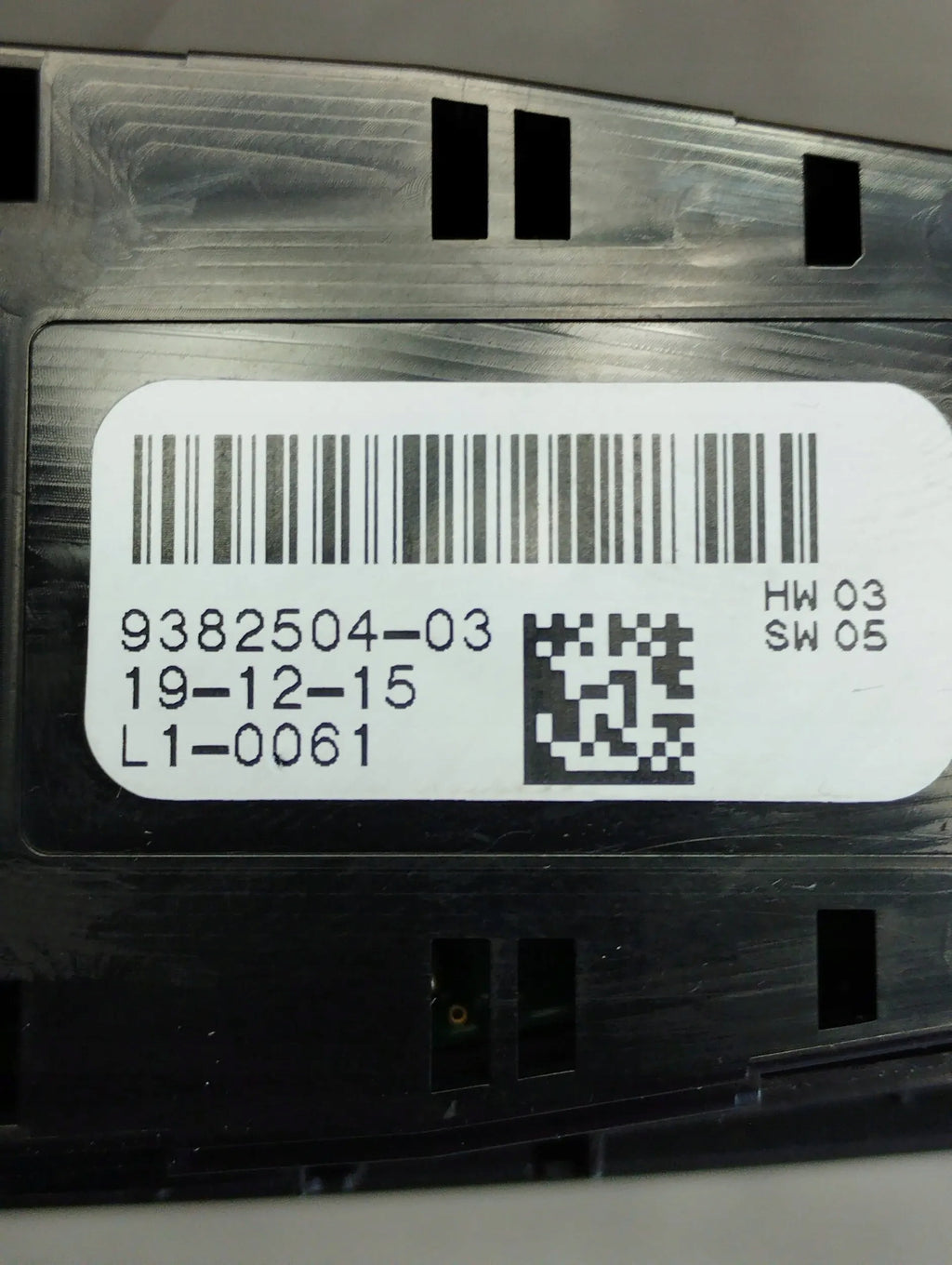 BMW 7 G11 ROLLER SHUTTER WINDOW SWITCH LEFT REAR 9382504