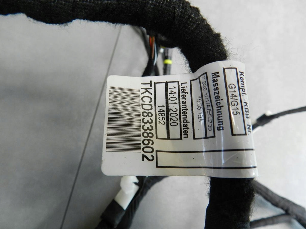 BMW 8 G15 DOOR HARNESS RIGHT 7928101