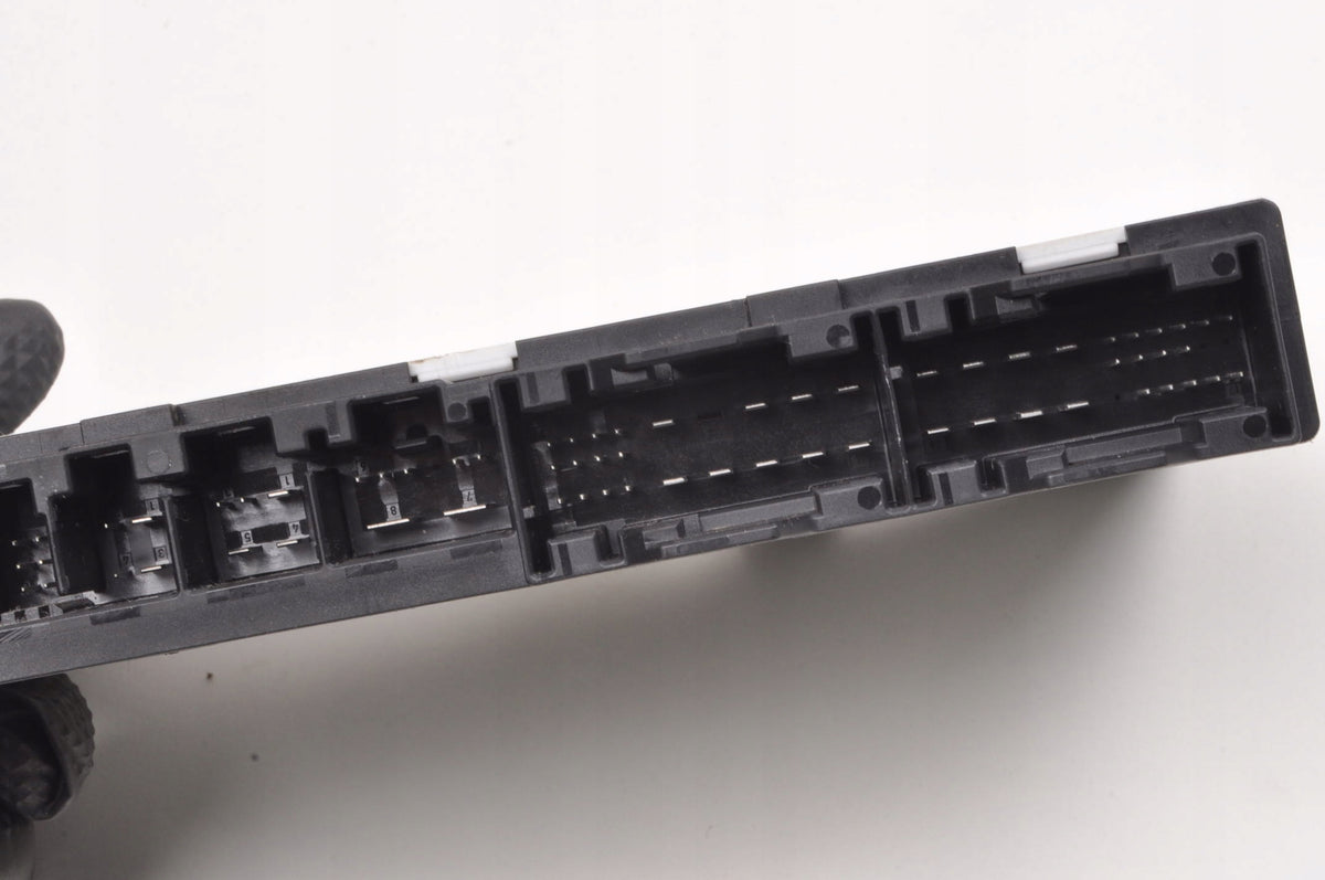 BMW F01 SEAT CONTROLLER MODULE 9369125