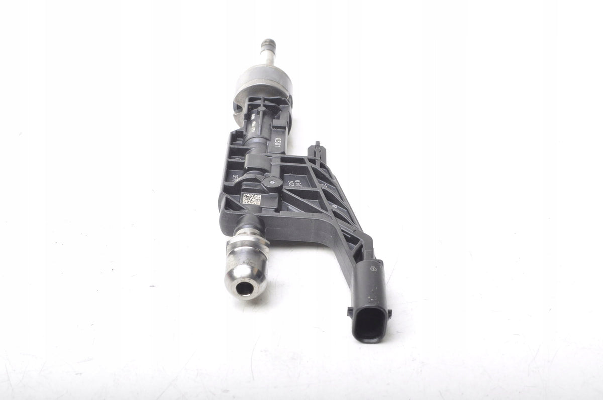 BMW F44 GRAN COUPE 2.0 INJECTIONS 8671991 0261500502