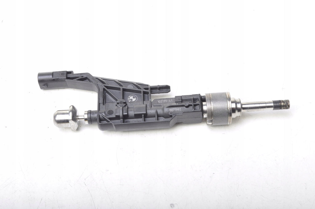 BMW F44 GRAN COUPE 2.0 INJECTIONS 8671991 0261500502