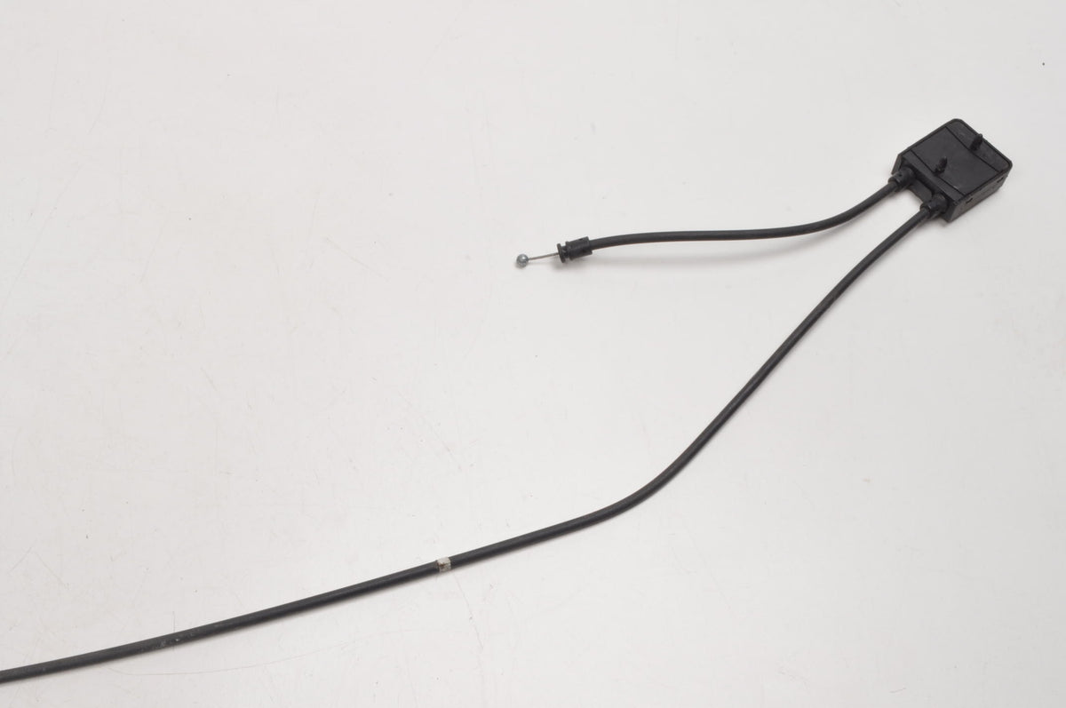 BMW F48 MASK OPENING LOCK CABLE 7300571