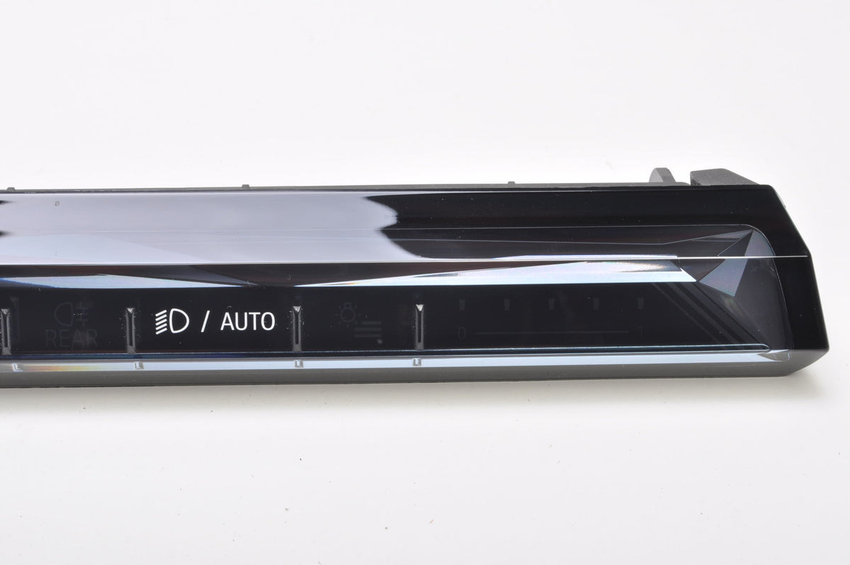 BMW G60 G61 TOUCH PANEL LIGHT SWITCH 5B35100