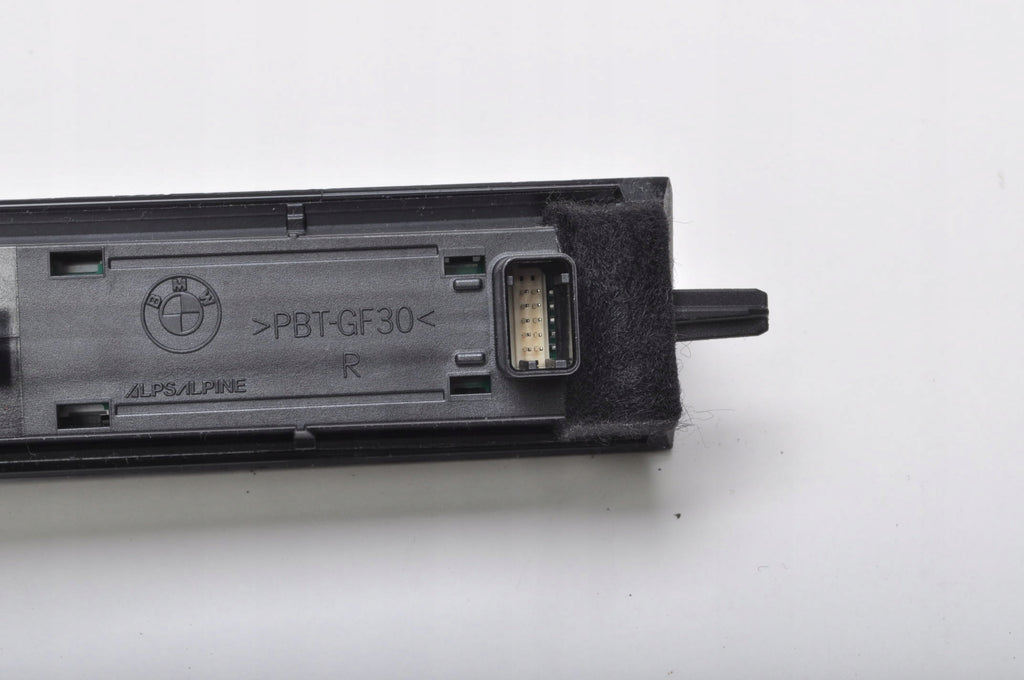 BMW G60 G61 TOUCH PANEL LIGHT SWITCH 5B35100