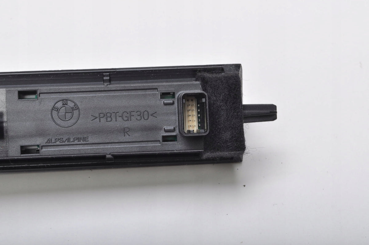 BMW G60 G61 TOUCH PANEL LIGHT SWITCH 5B35100