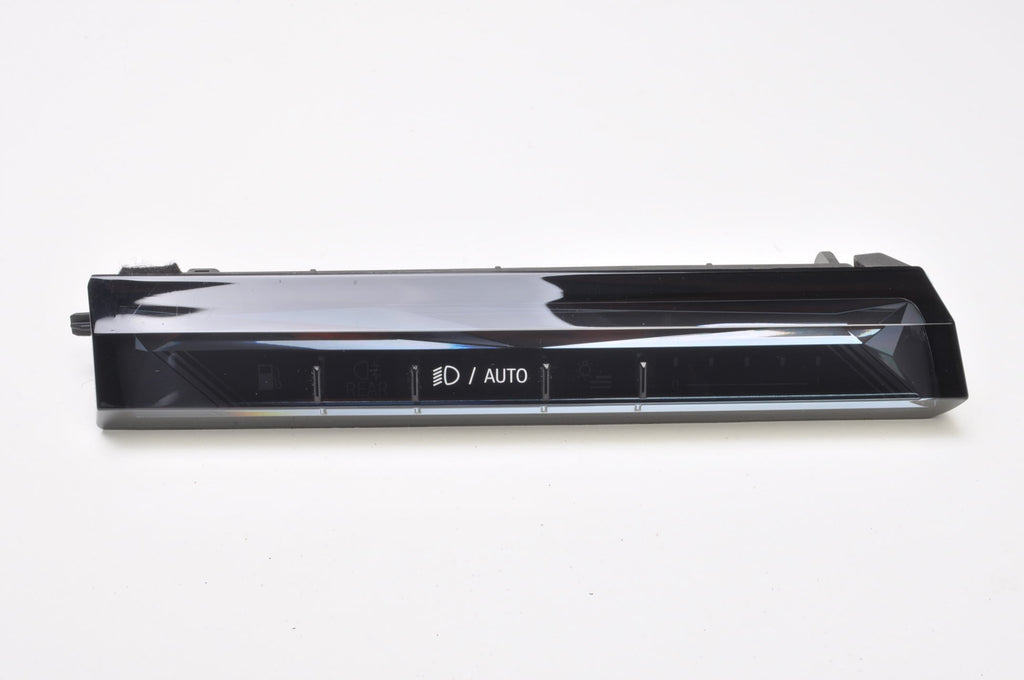 BMW G60 G61 TOUCH PANEL LIGHT SWITCH 5B35100