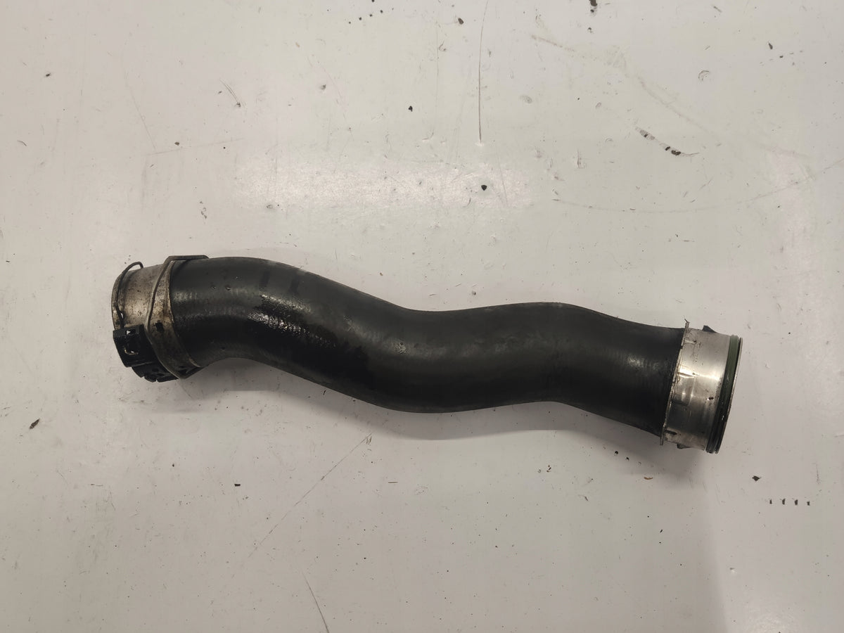 BMW X1 E84 INTERCOOLER HOSE 2.0D 7812619