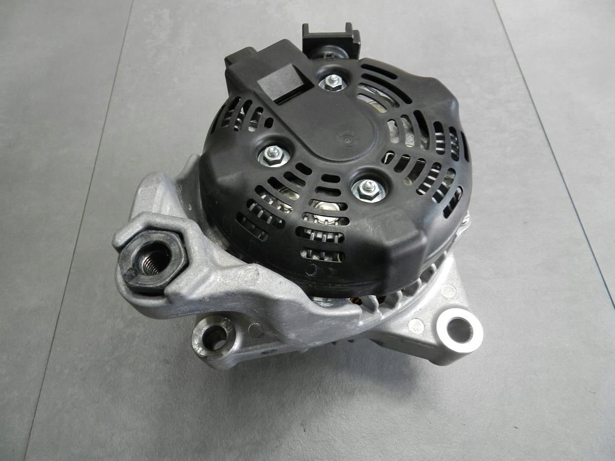 BMW X1 F48 ALTERNATOR 150A 7640131